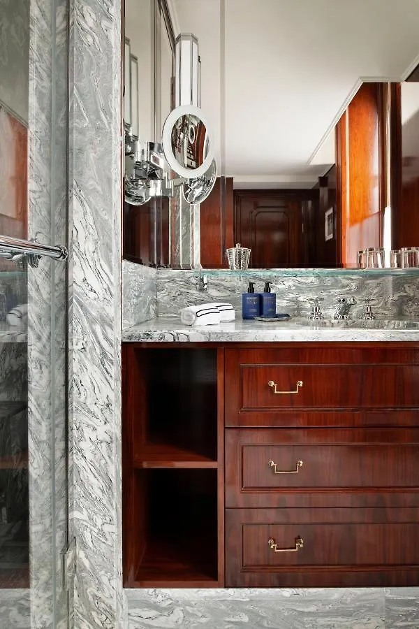 *****  Casa Cipriani Milano Hotel Olaszország